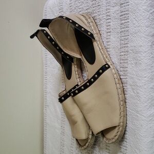 Banana Republic leather cream studded open side espadrille flat sandals …